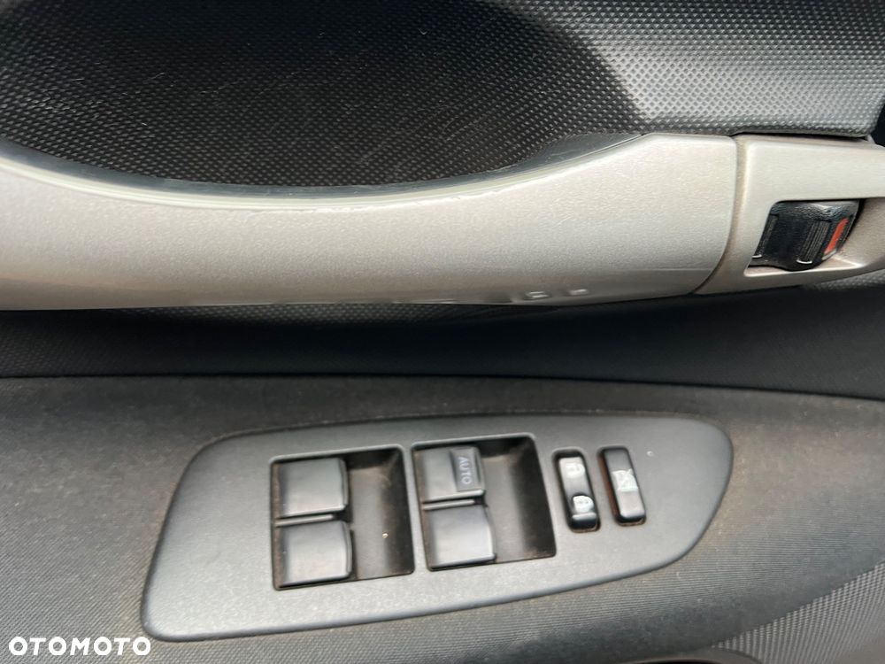Toyota Auris 1.4 D-4D Luna - 13