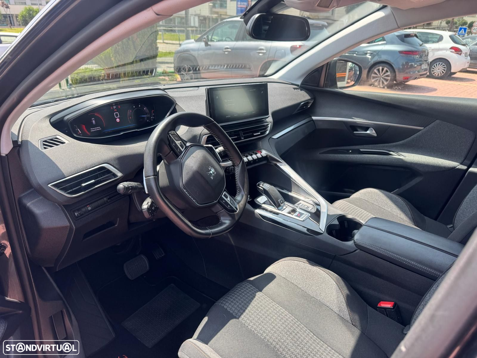 Peugeot 3008 1.5 BlueHDi Active Pack EAT8 - 12