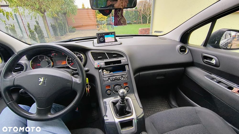 Peugeot 5008 1.6 HDi Active - 10