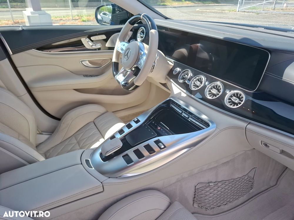 Mercedes-Benz AMG GT 4-door Coupe - 13
