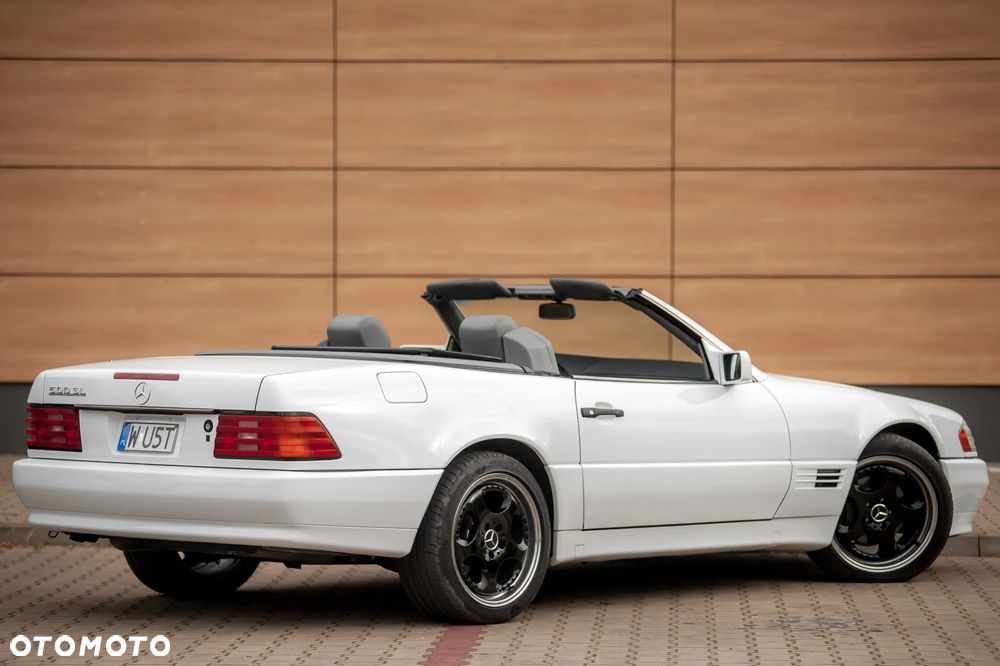 Mercedes-Benz SL - 8