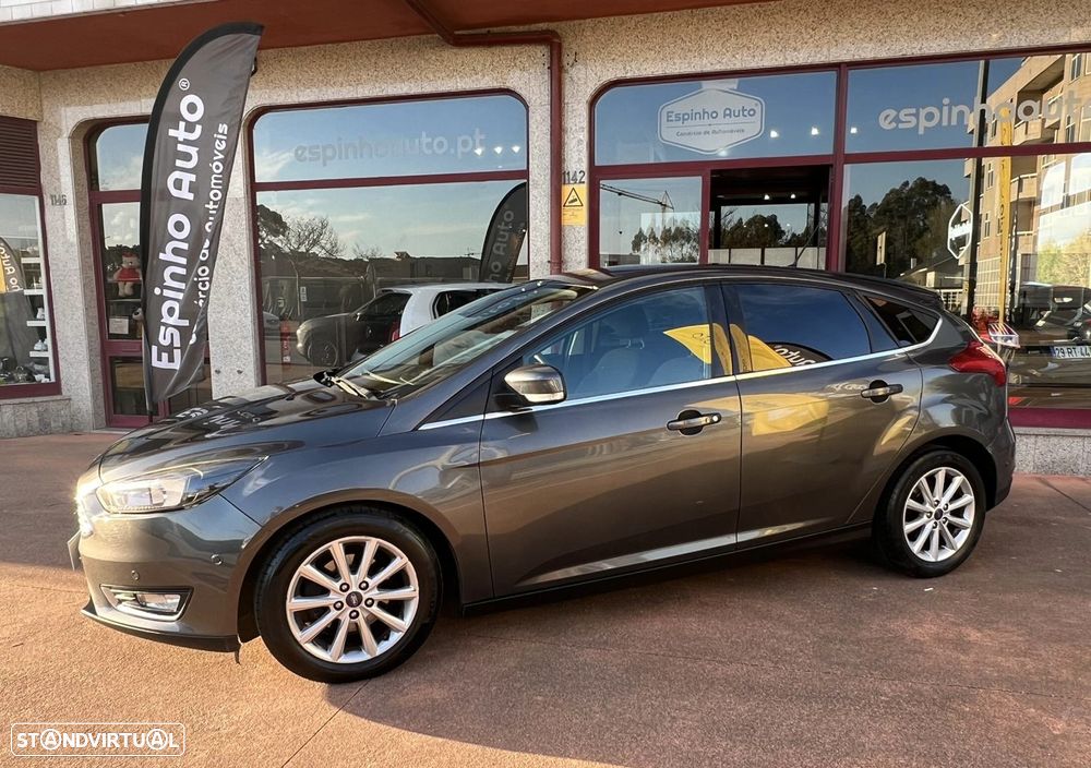 Ford Focus 1.0 SCTi Titanium - 16