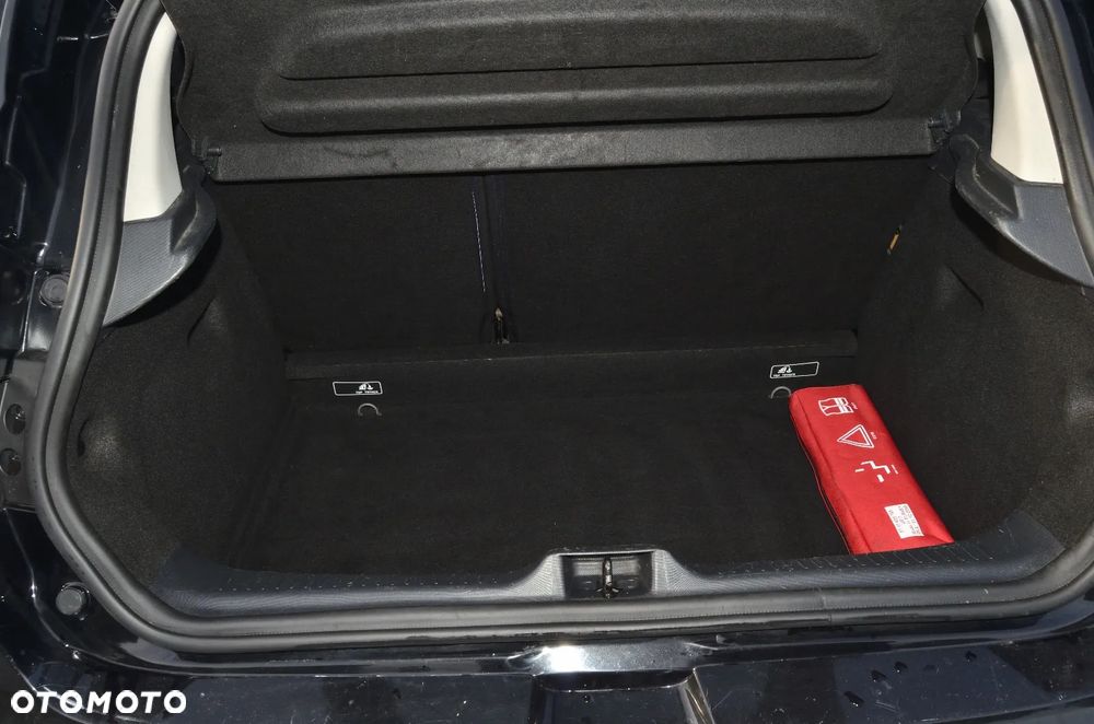 Renault Clio - 15