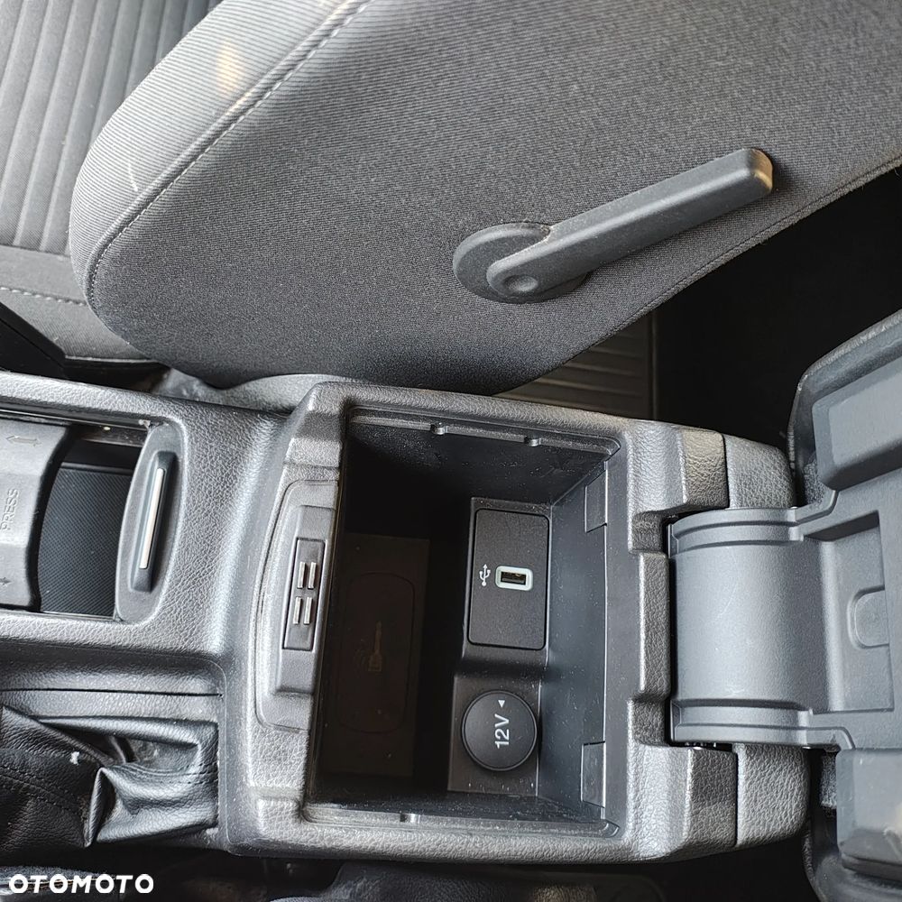 Ford Focus 1.0 EcoBoost STart-Stopp-System TITANIUM X - 31