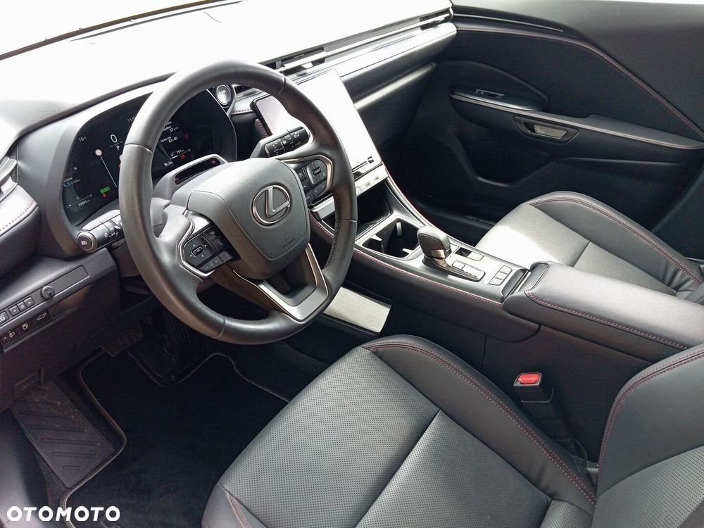 Lexus LBX 1.5 Hybrid Emotion - 10