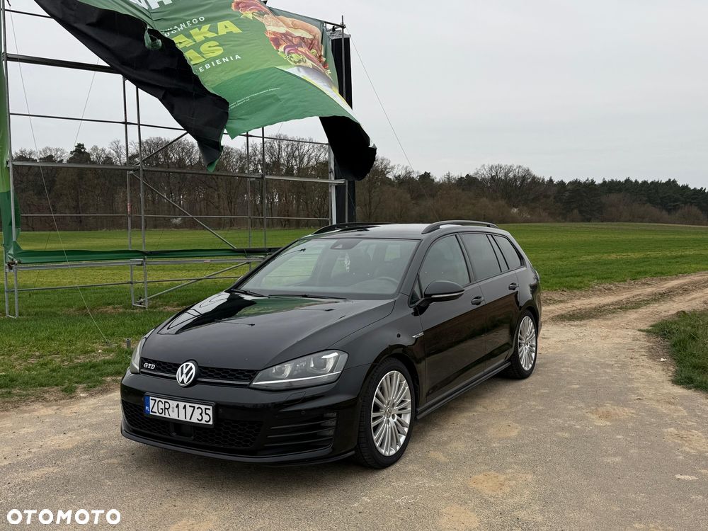 Volkswagen Golf 2.0 TDI BMT GTD - 1