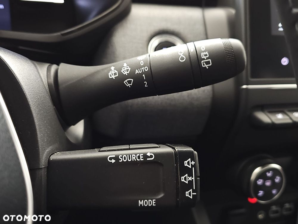 Renault Clio 1.0 TCe Evolution - 16