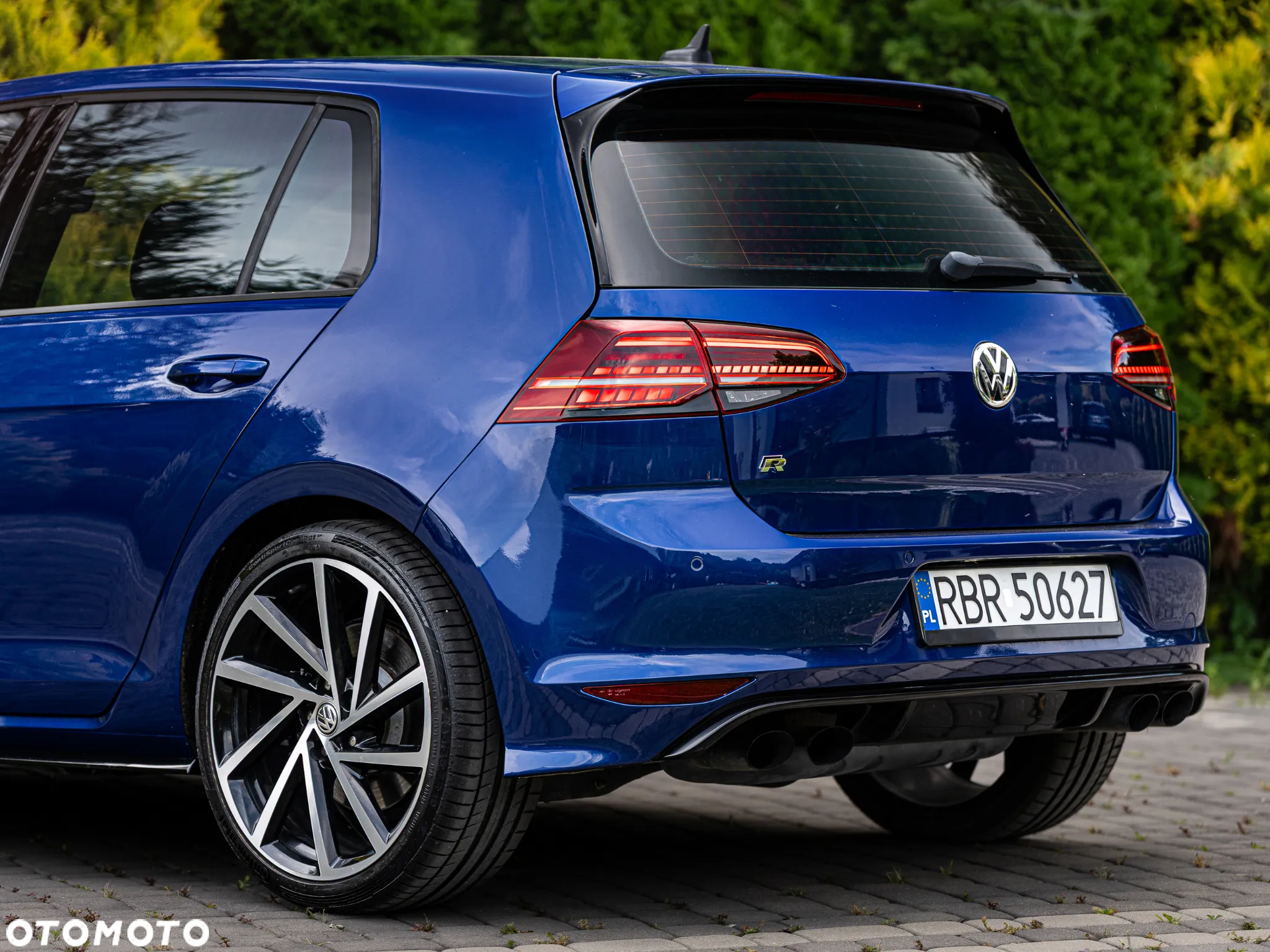 Volkswagen Golf - 25
