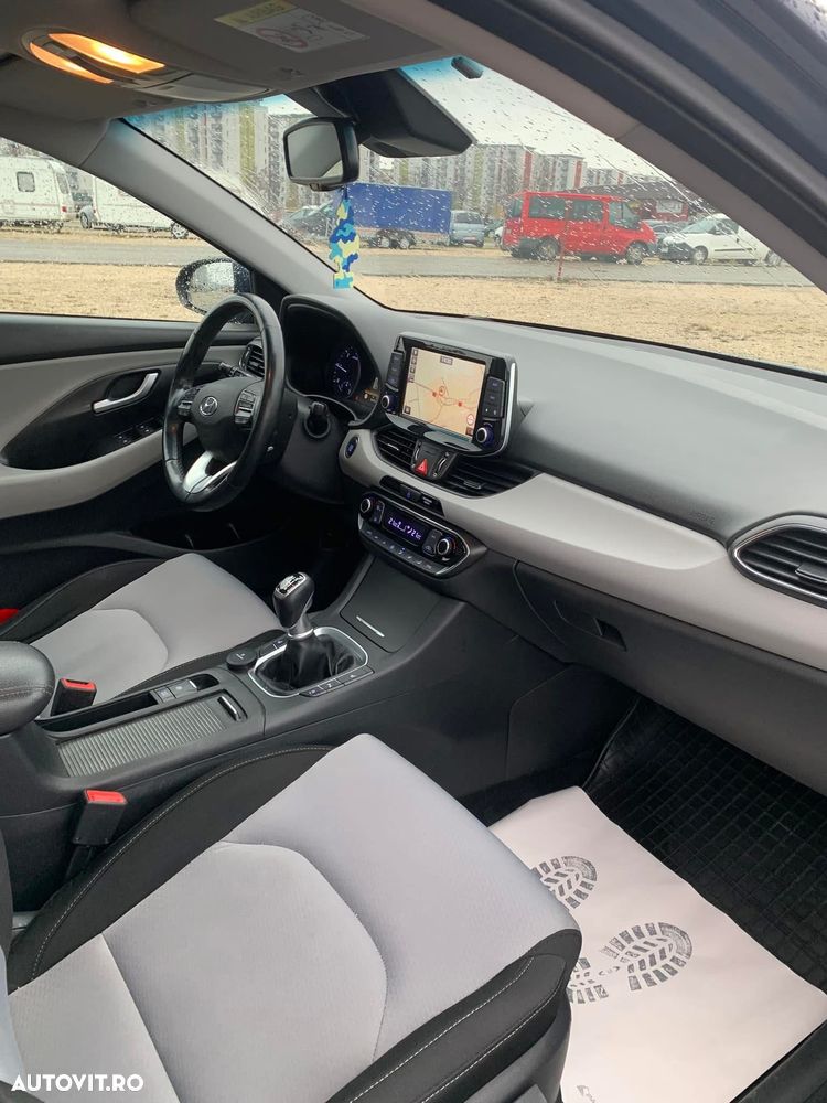 Hyundai i30 1.6 CRDI Style - 15