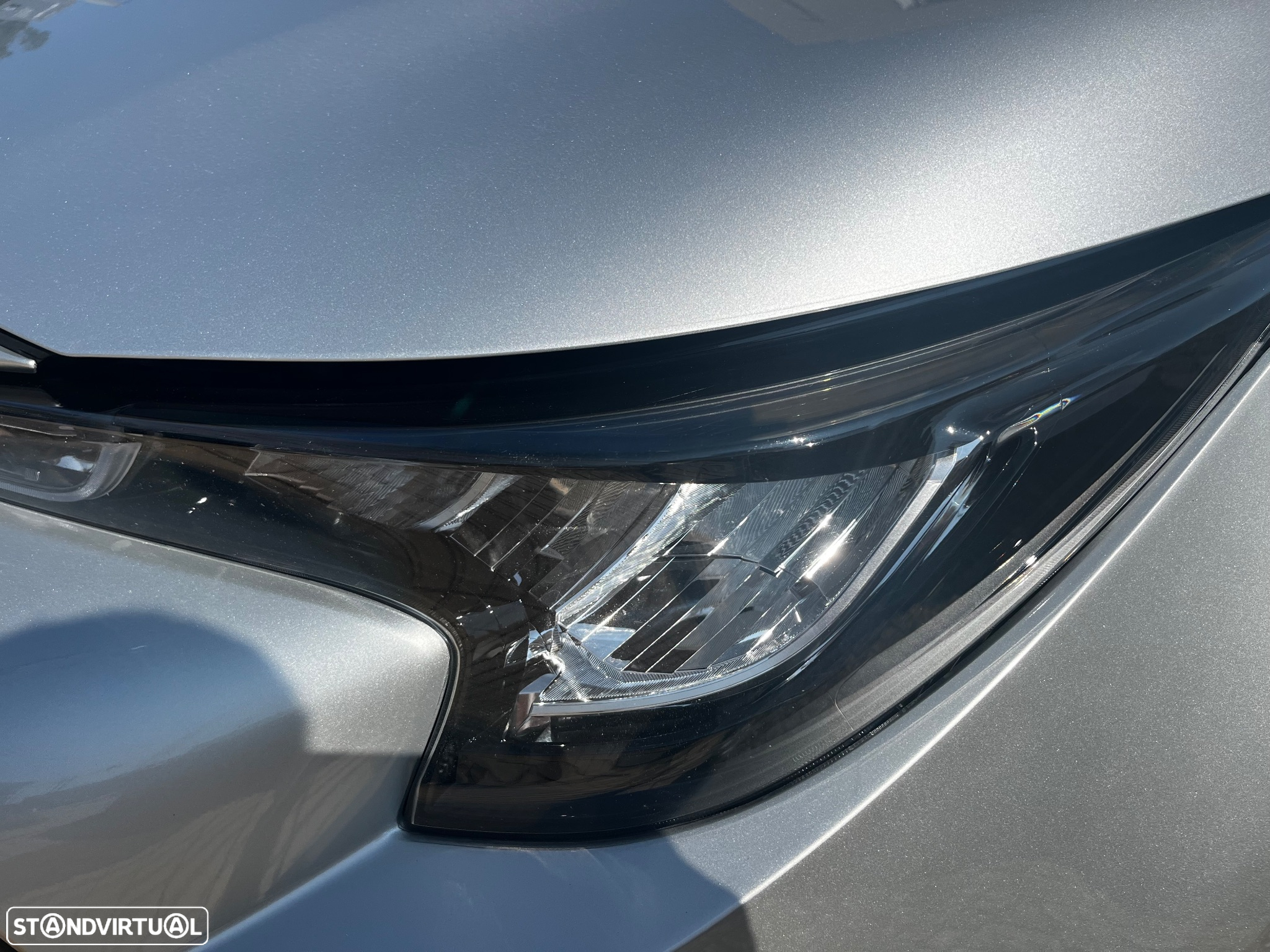 Toyota Corolla Touring Sports 1.8 Hybrid Comfort+P.Sport - 13