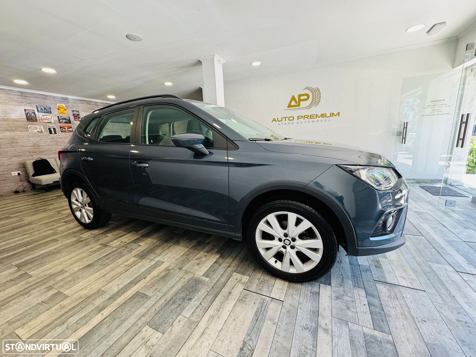 SEAT Arona 1.0 TSI Style DSG - 4
