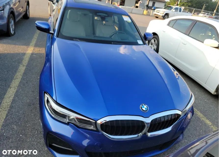 BMW Seria 3 330i xDrive M Sport - 2