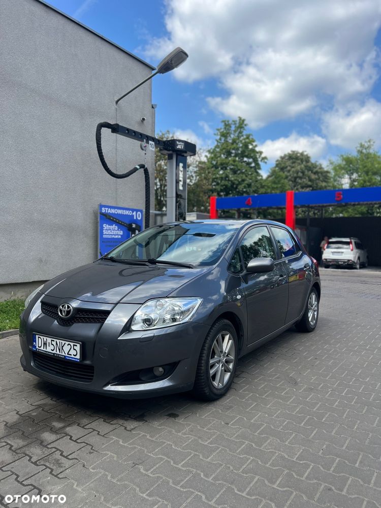 Toyota Auris 1.6 VVT-i Luna MM - 2