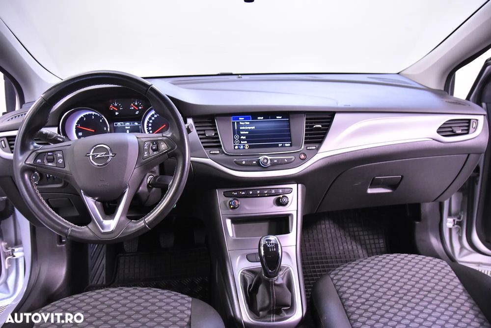 Opel Astra - 9