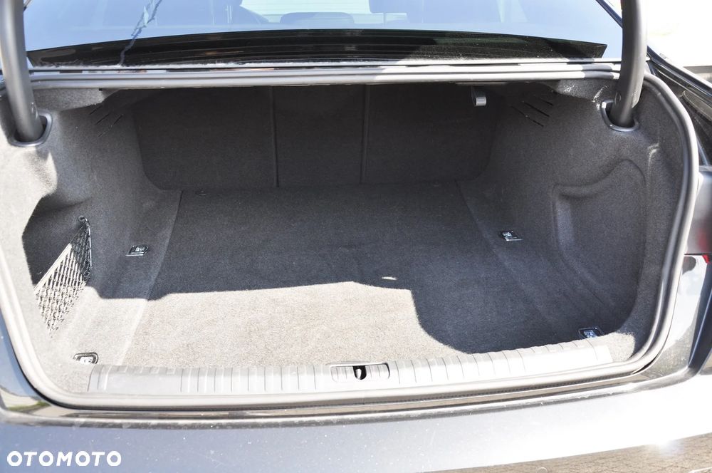 Audi A6 Limousine 40 TDI mHEV Sport S tronic - 32