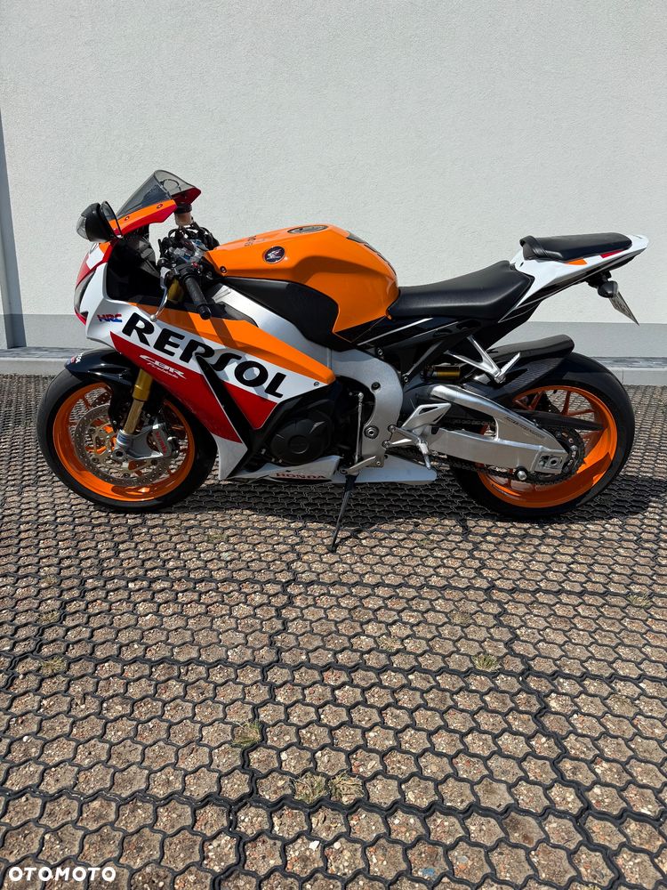 Honda CBR - 1