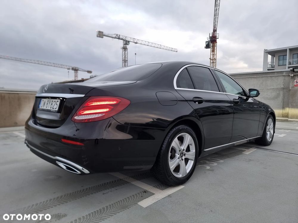 Mercedes-Benz Klasa E 220 d 9G-TRONIC - 4