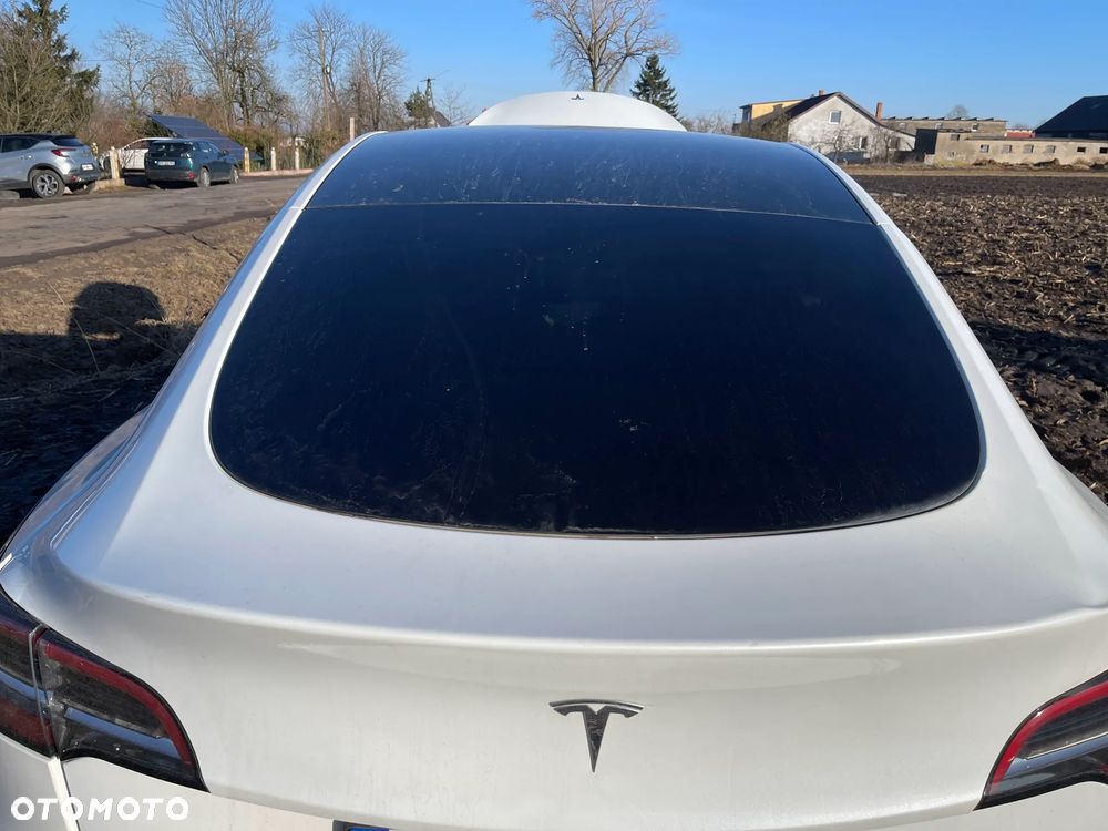 Tesla Model Y Standard - 34