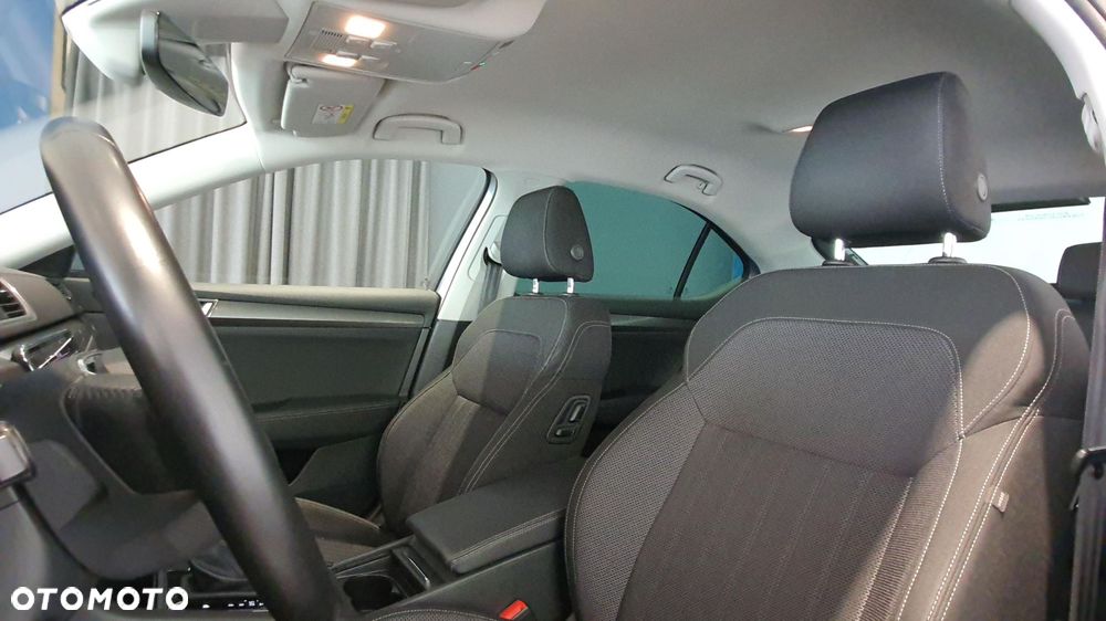 Skoda Superb 2.0 TDI SCR 4x4 Style DSG - 11