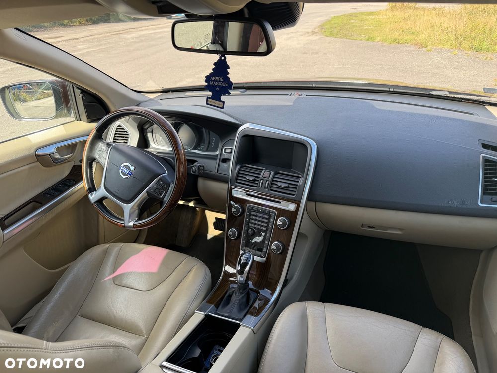 Volvo XC 60 - 22