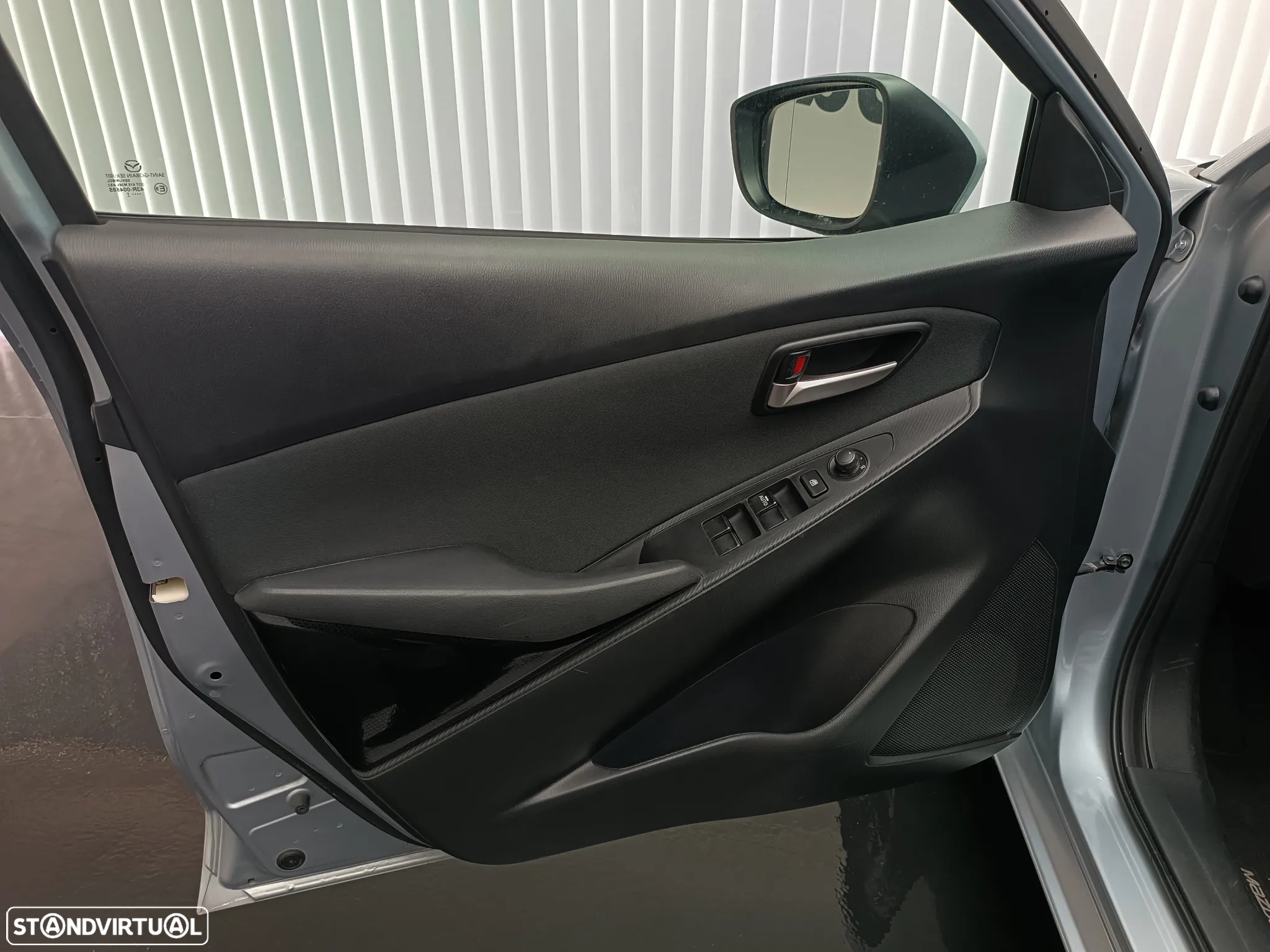 Mazda 2 1.5 Sky.Evolve Navi - 6