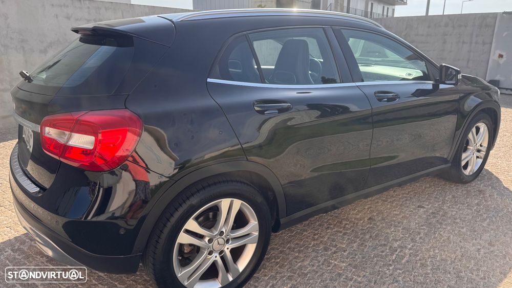 Mercedes-Benz GLA 180 (CDI) d Urban - 16