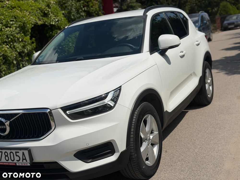 Volvo XC 40 T3 Momentum - 36