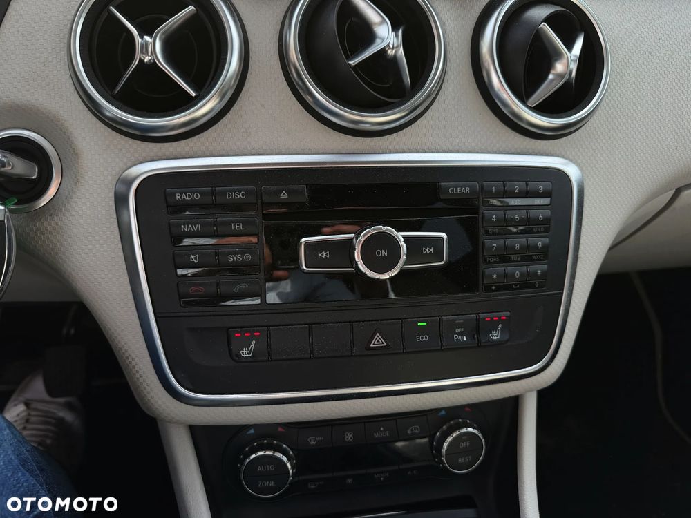 Mercedes-Benz Klasa A 180 d BlueEFFICIENCY Edition Style - 15