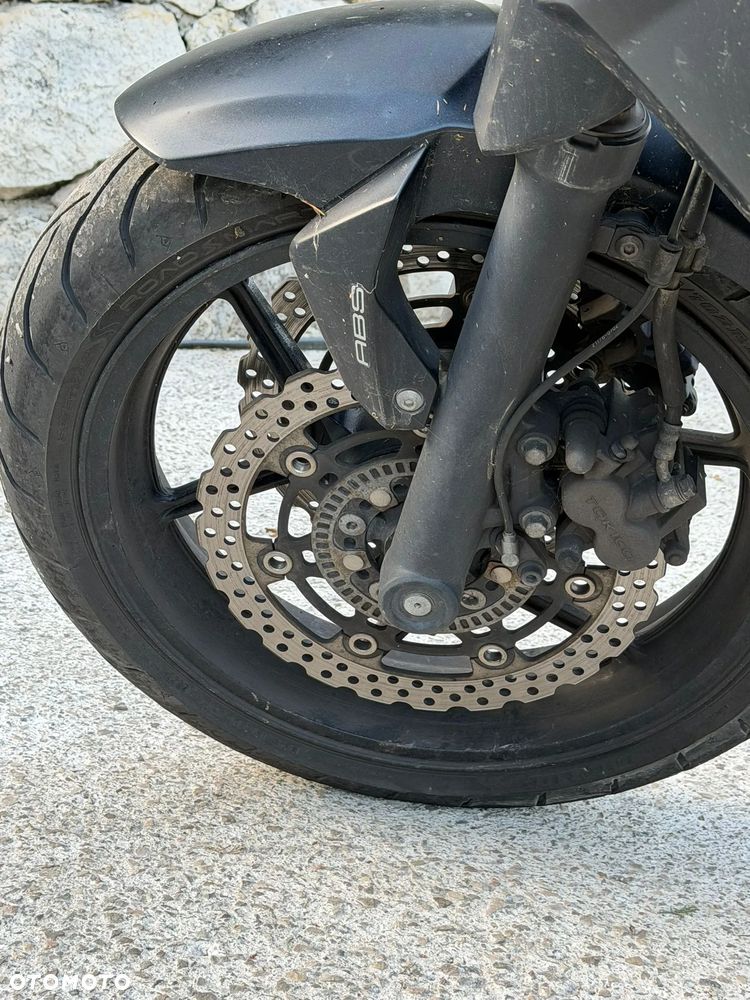 Kawasaki ER - 11