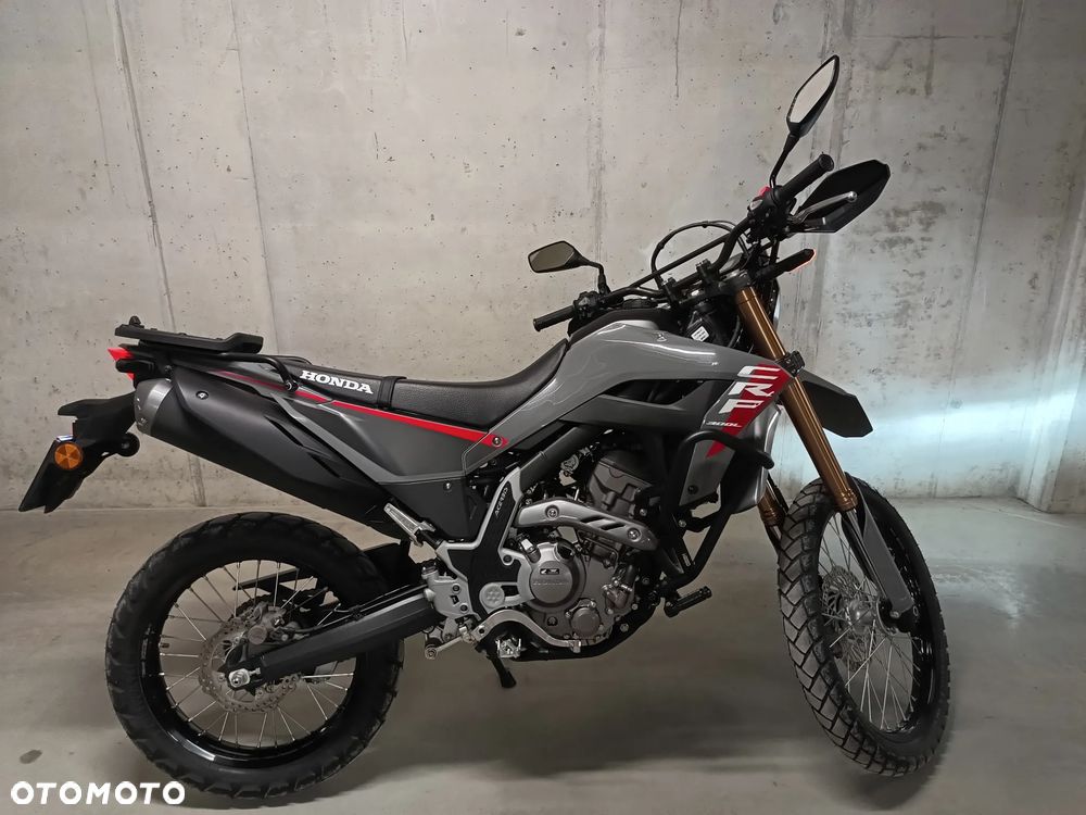 Honda CRF - 1