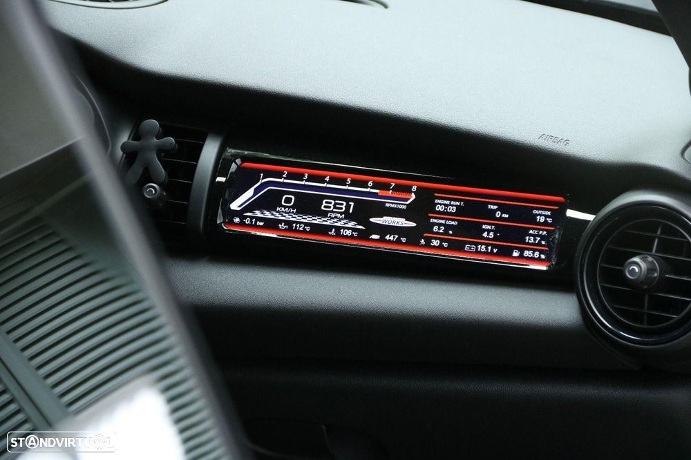 MINI 3 Portas John Cooper Works Essential - 16