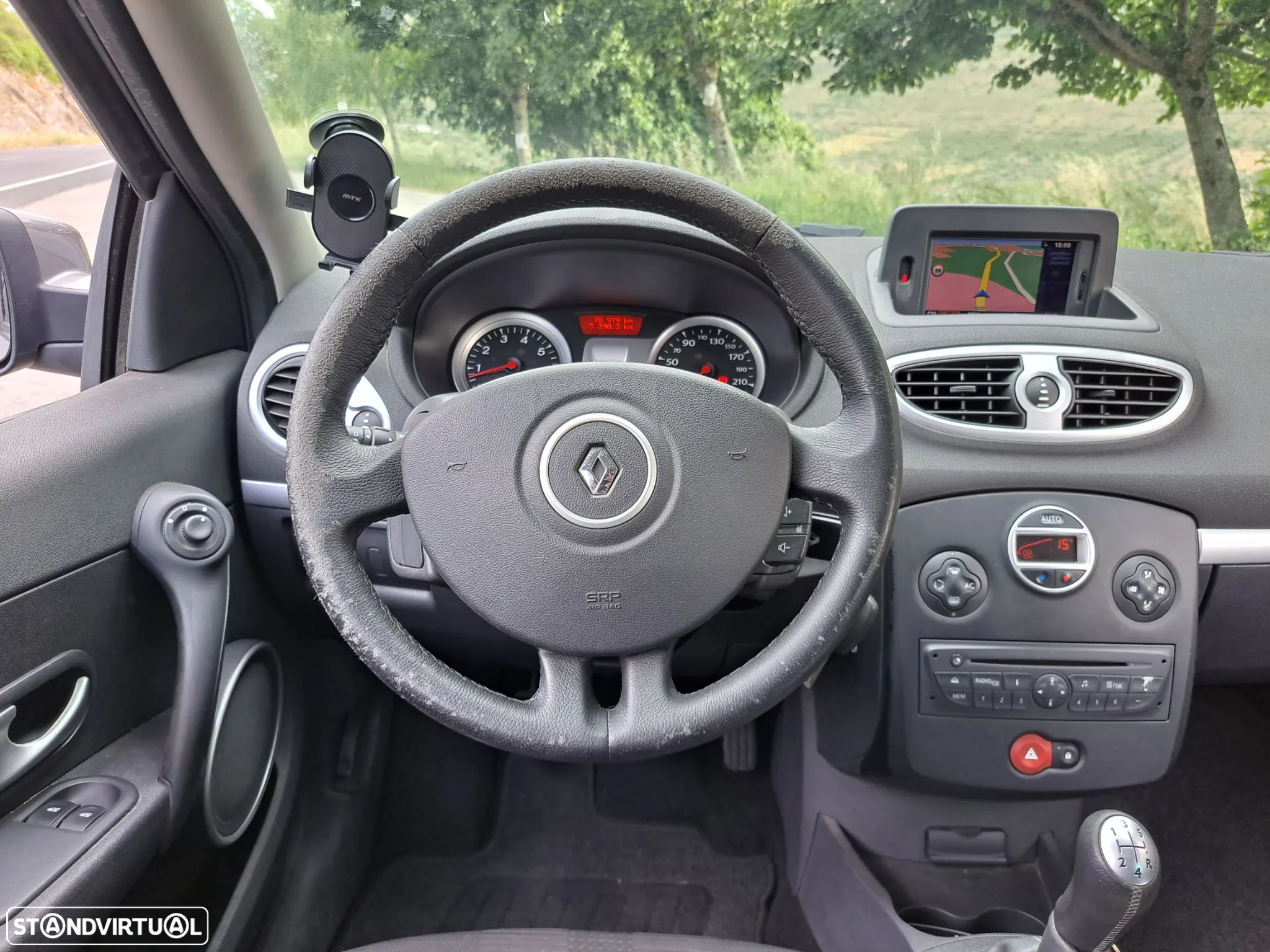 Renault Clio Break 1.2 16V Fairway - 15