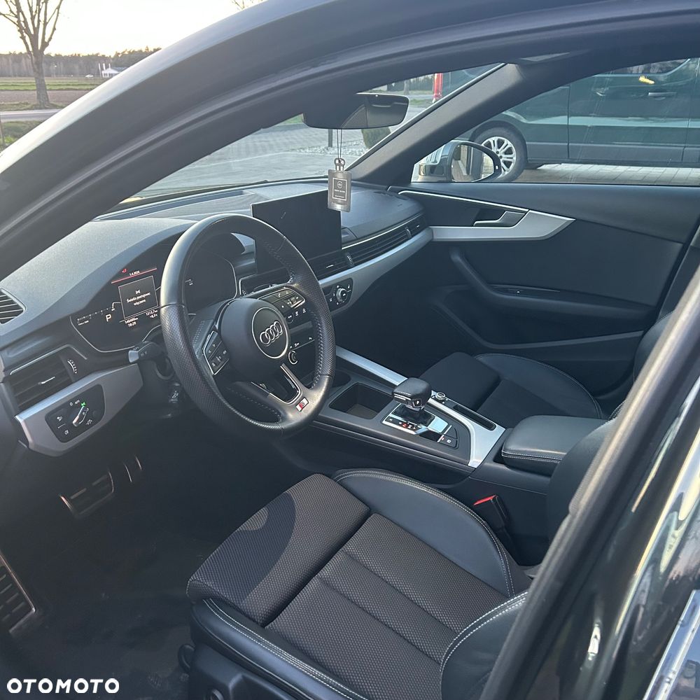 Audi A4 Avant 30 TDI S tronic S line - 15