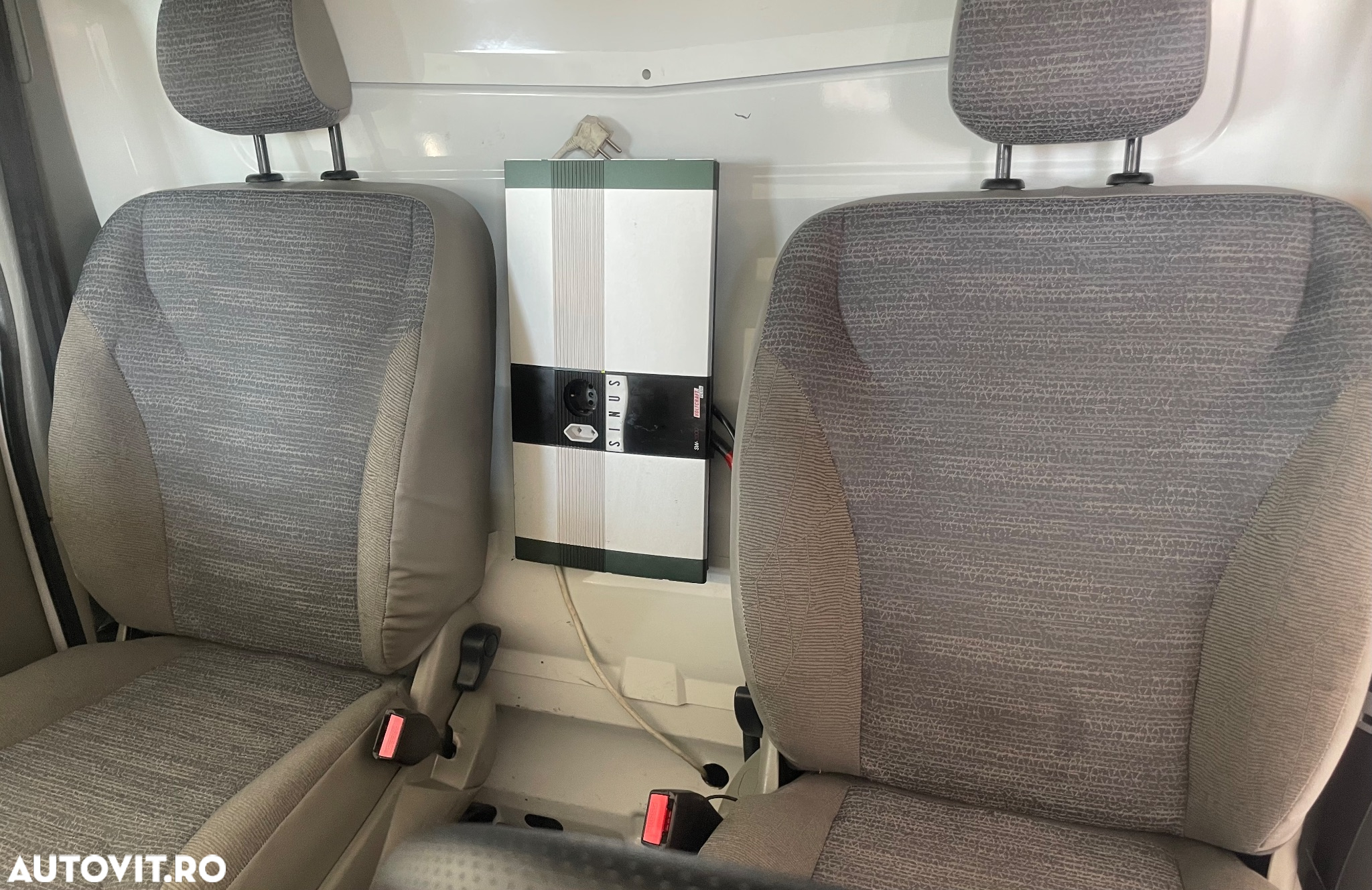 Renault Trafic - 12