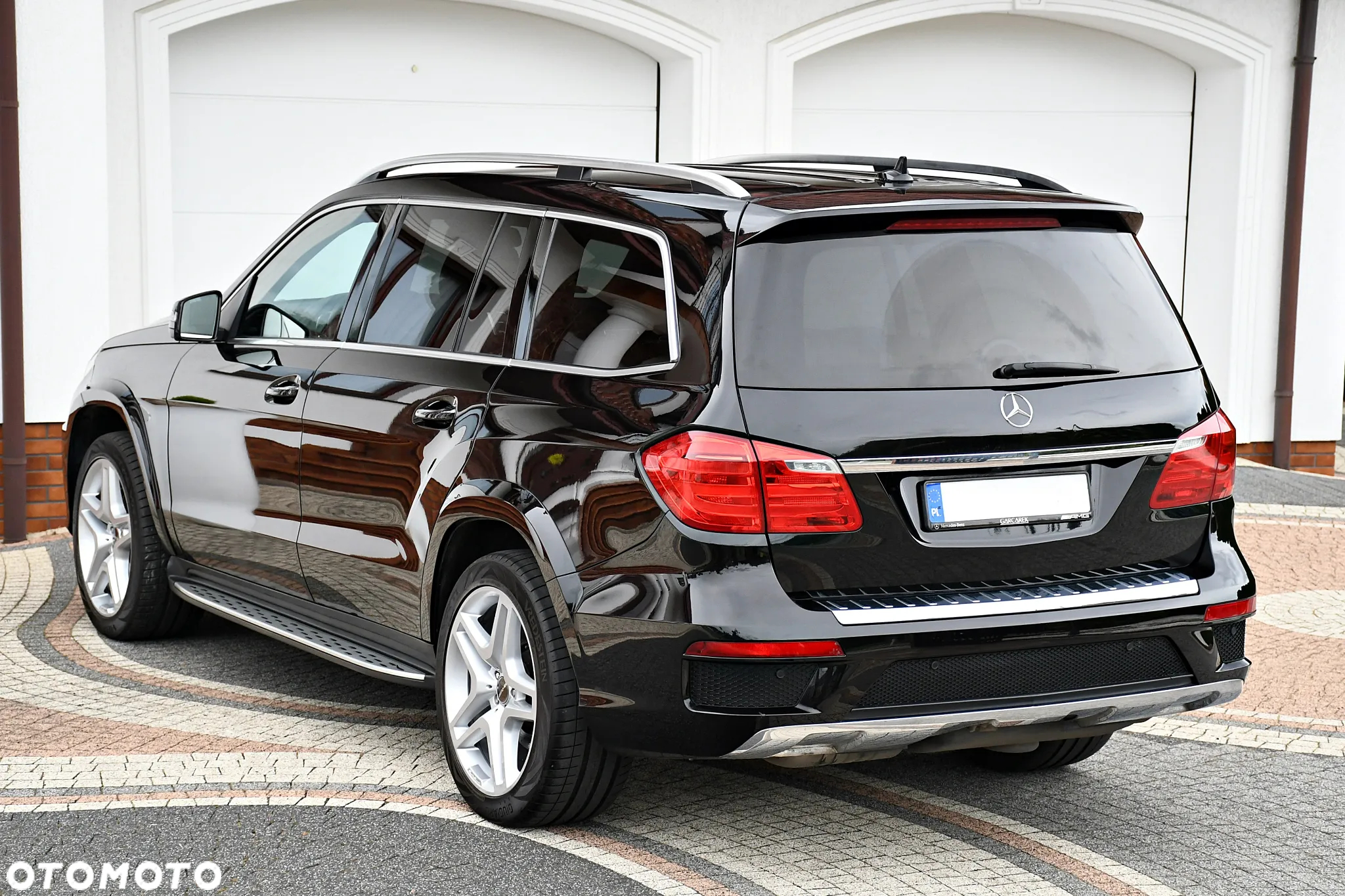 Mercedes-Benz GL 350 BlueTec 4-Matic - 16