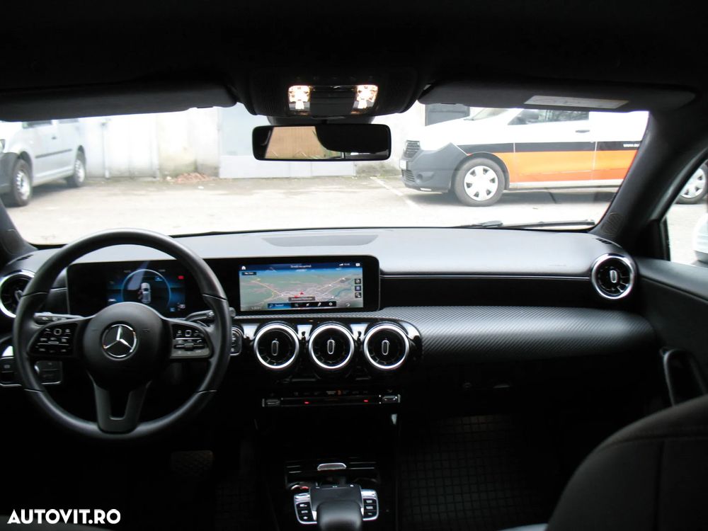 Mercedes-Benz A 180 d Aut. - 11