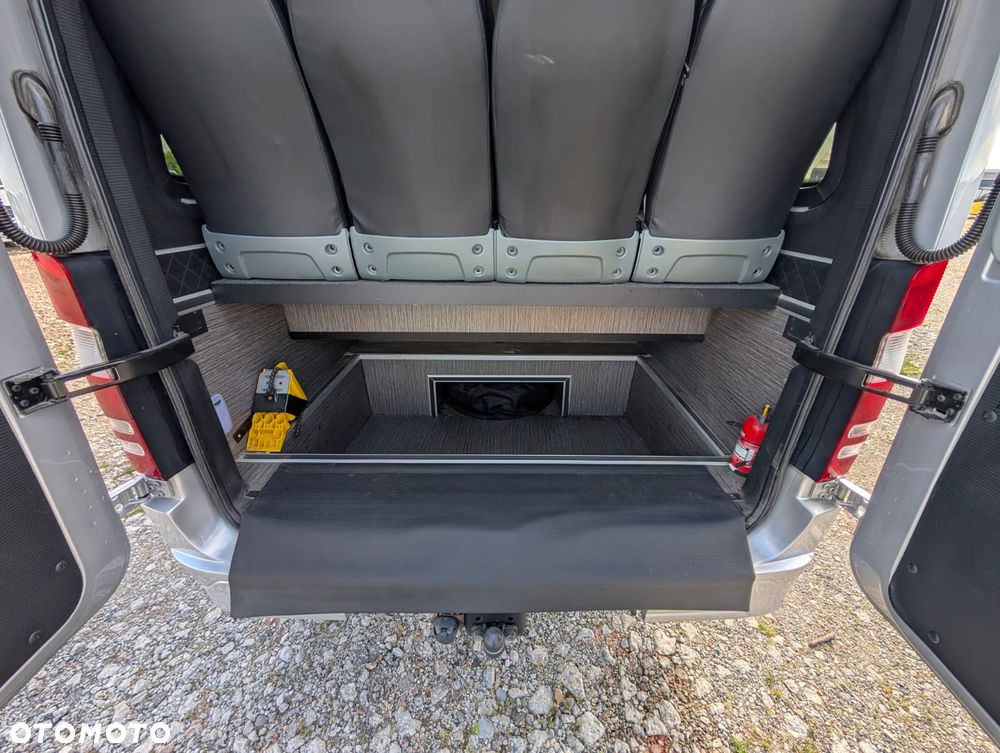 Mercedes-Benz Sprinter 519 - 7