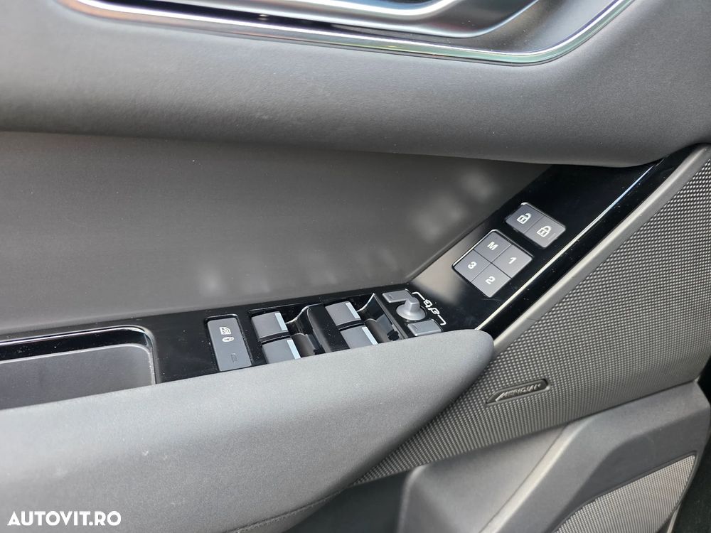 Land Rover Range Rover Velar 2.0 D200 MHEV Dynamic SE - 15