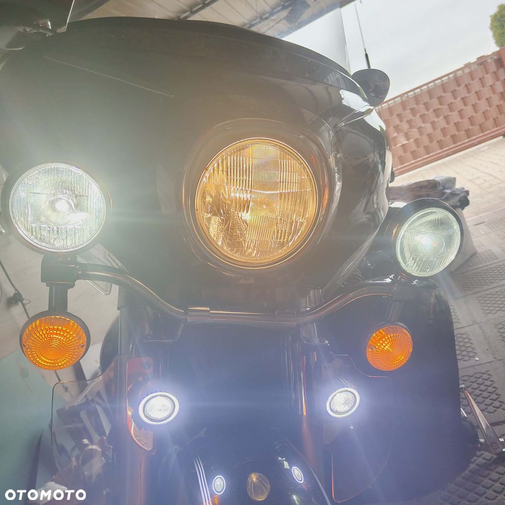 Yamaha Venture - 9