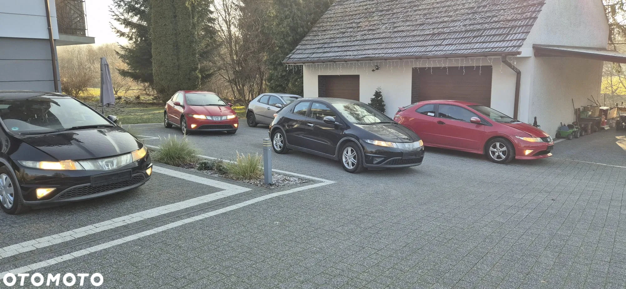 Honda Civic 1.8 Base - 19