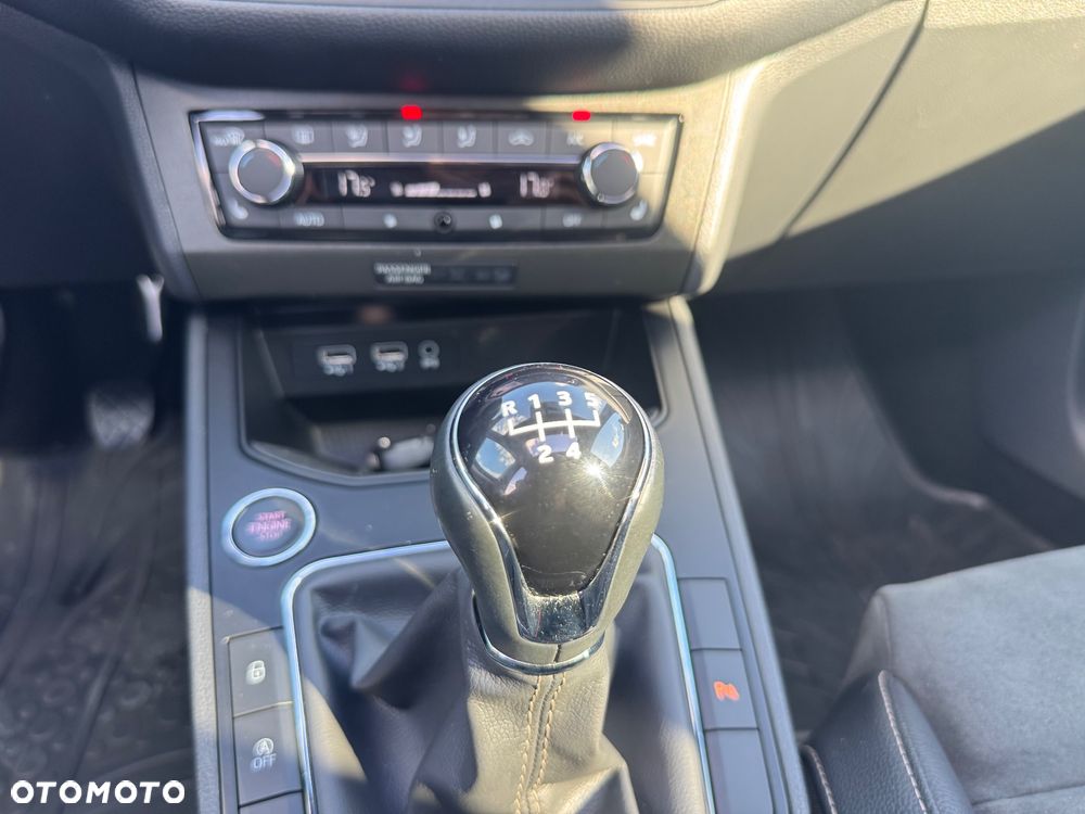 Seat Ibiza 1.0 TSI S&S XCELLENCE BEATS - 37
