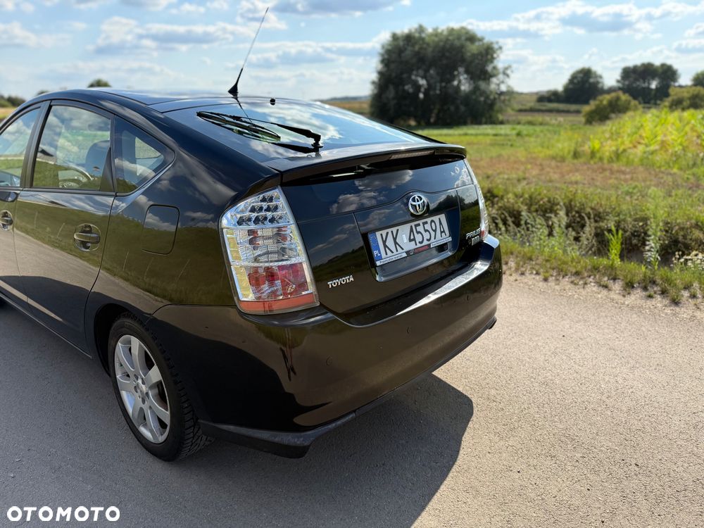 Toyota Prius - 6