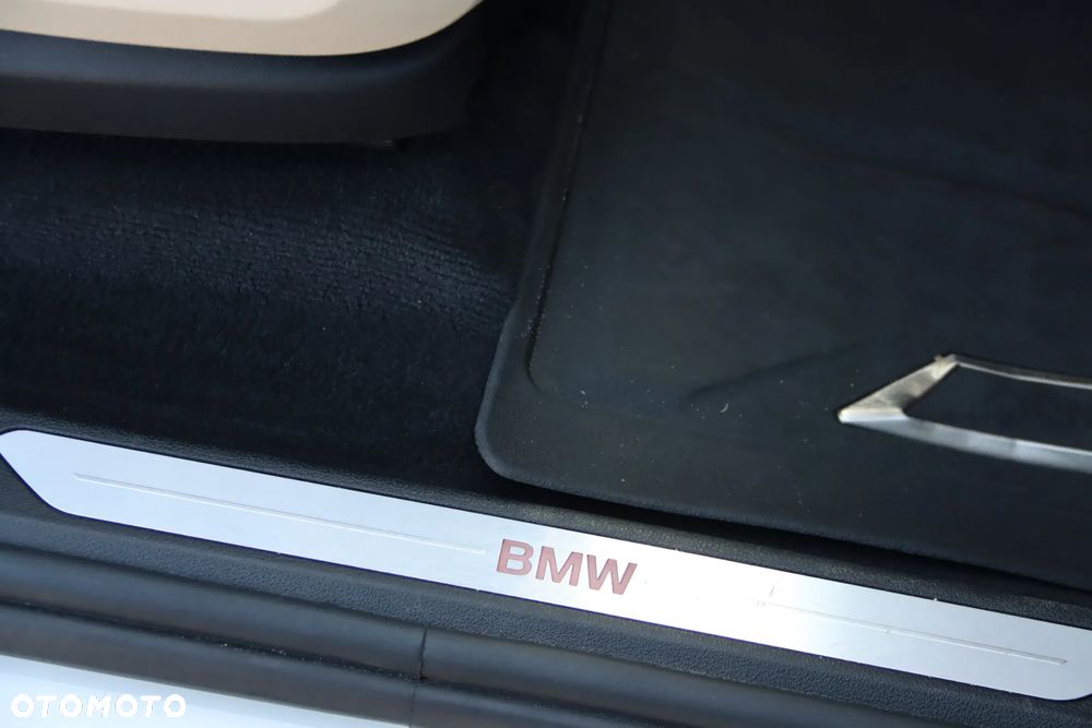BMW X5 xDrive40i - 29