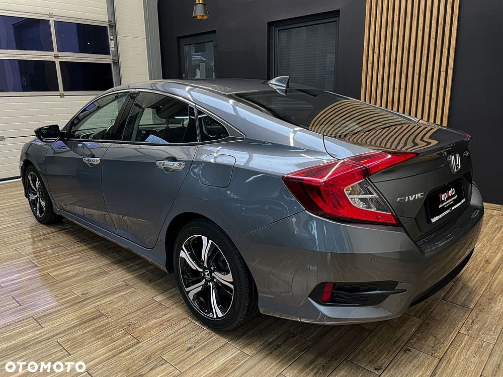 Honda Civic 1.5 T Elegance - 9