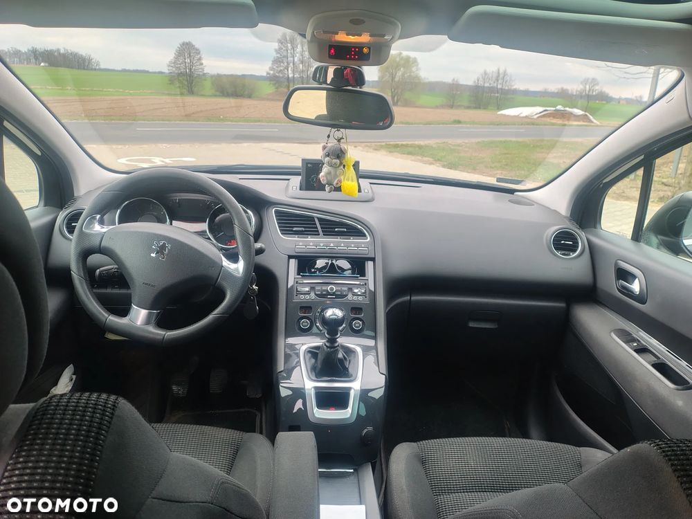 Peugeot 5008 HDI 115 Active - 6