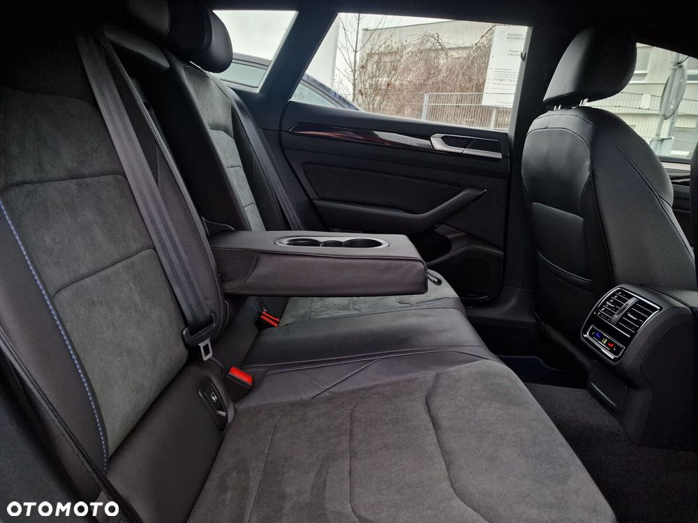 Volkswagen Arteon 2.0 TSI 4Motion R DSG - 7