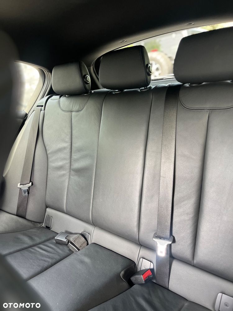 BMW Seria 1 118d M Sport - 10