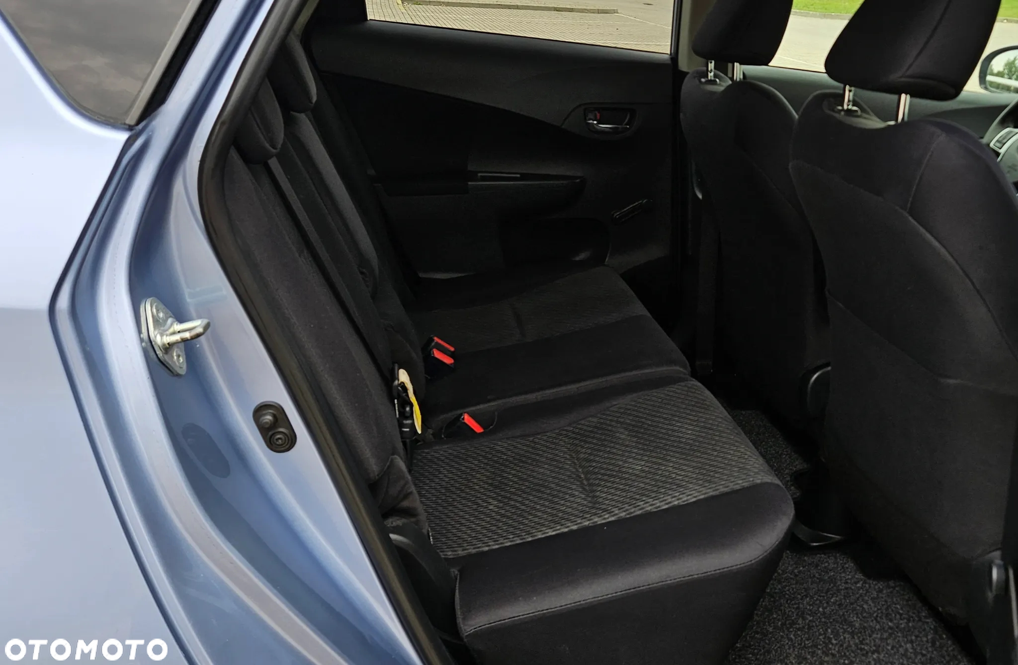 Toyota Verso S 1.4 D-4D Premium - 9