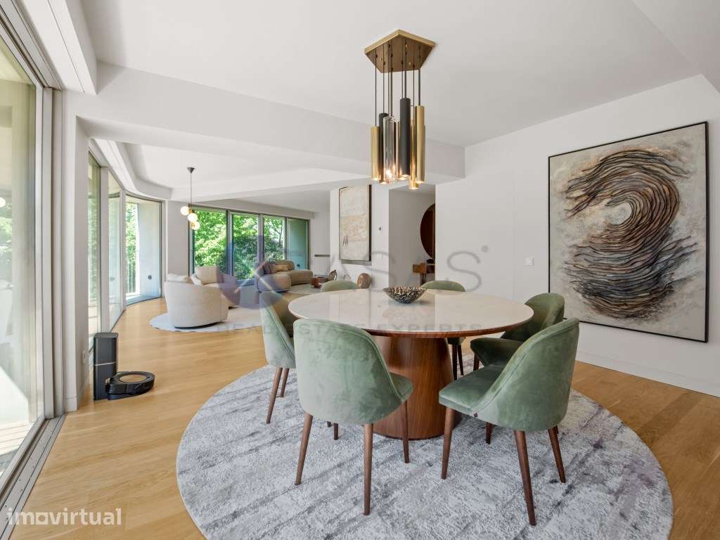Luxury 3 Bedroom Apartment in BOW - Fully Furnished BRAND NEW.
No ... - Grande imagem: 2/24