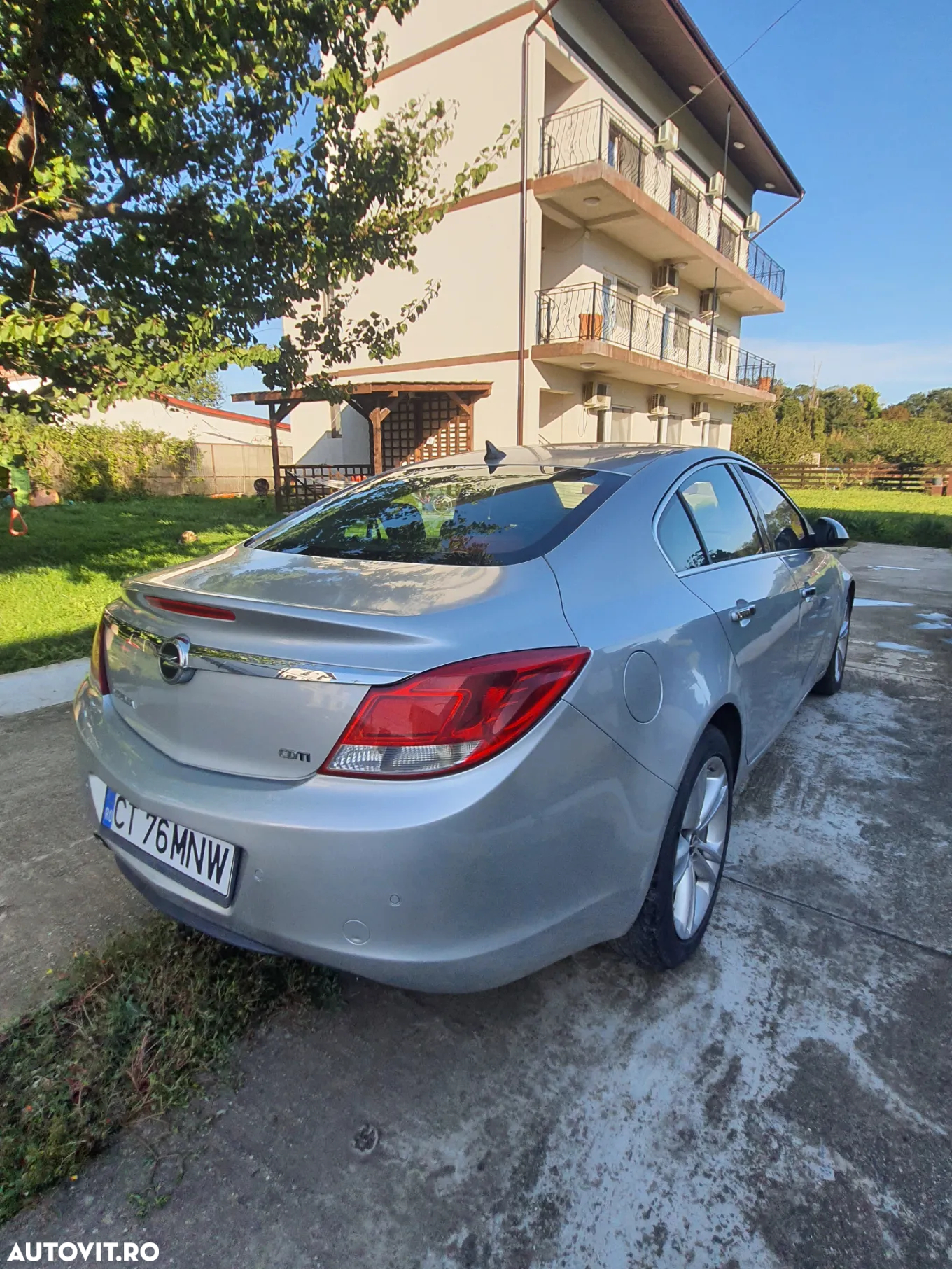 Opel Insignia 2.0 CDTI Edition - 4